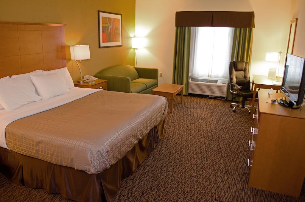 Clarion Hotel & Suites University-Shippensburg Dış mekan fotoğraf