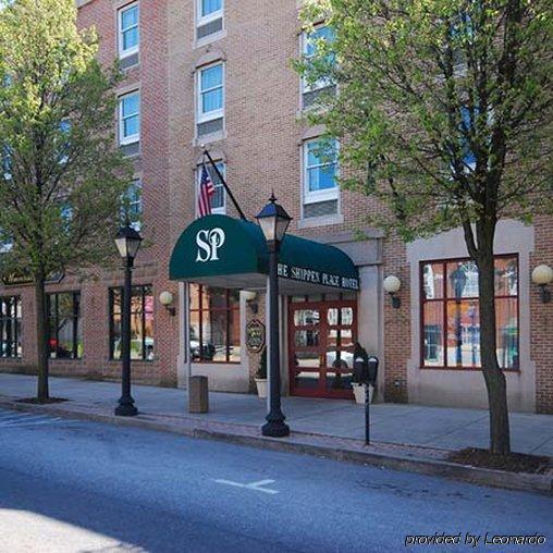 Clarion Hotel & Suites University-Shippensburg Dış mekan fotoğraf