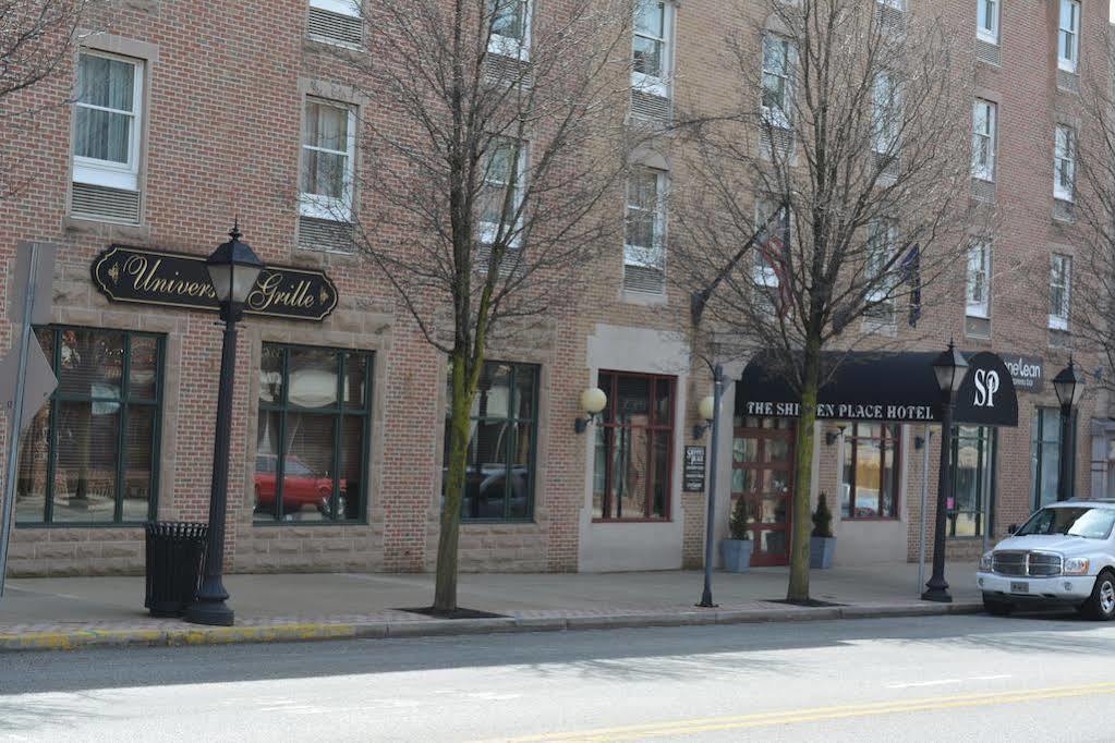 Clarion Hotel & Suites University-Shippensburg Dış mekan fotoğraf
