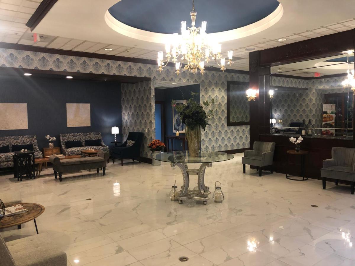 Clarion Hotel & Suites University-Shippensburg Dış mekan fotoğraf